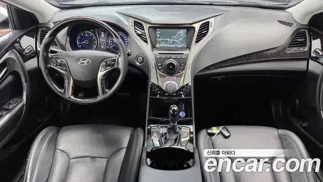 Hyundai Grandeur 2011 thumb 6