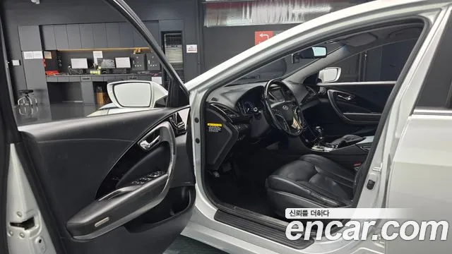 Hyundai Grandeur 2011 thumb 9