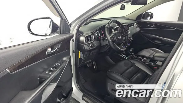 Kia Sorento 2016 thumb 10