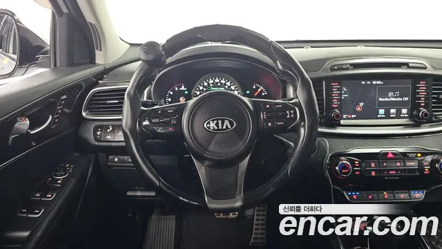 Kia Sorento 2016 thumb 12
