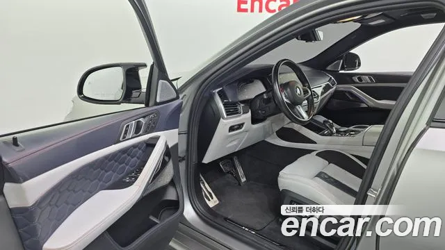 BMW X6M 2021 thumb 10