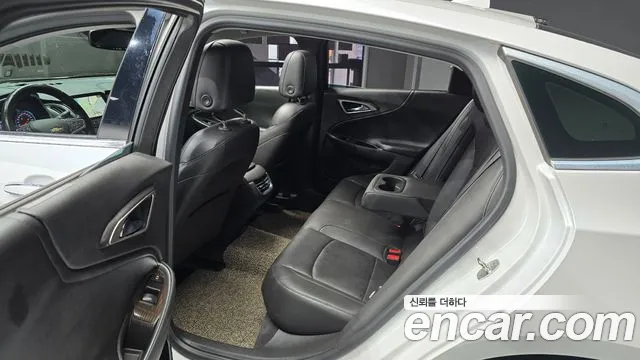 ChevroletGMDaewoo Malibu 2016 thumb 12