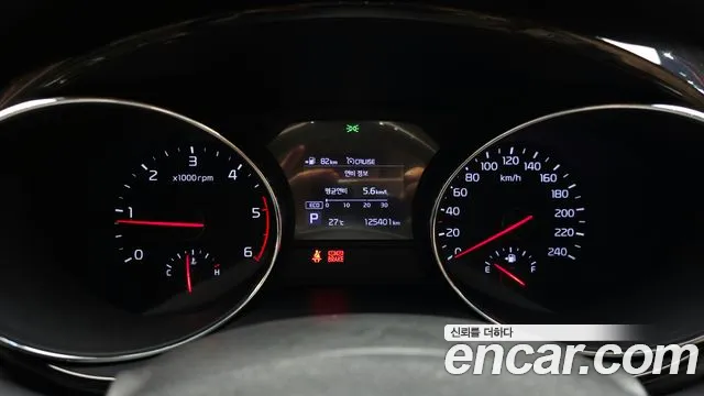 Kia Carnival 2019 thumb 8