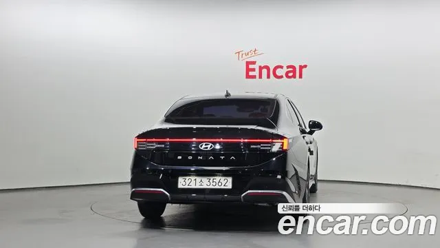 Hyundai Sonata 2023 thumb 4