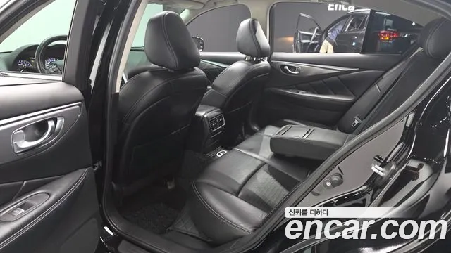 Infiniti Q50 2015 thumb 10
