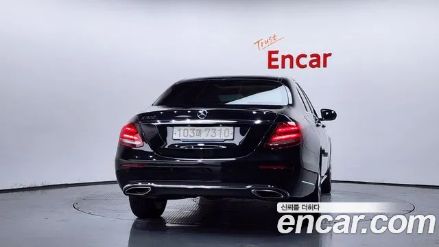 Mercedes-Benz E-Класс 2019 thumb 4