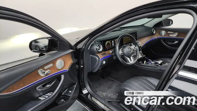 Mercedes-Benz E-Класс 2019 thumb 10