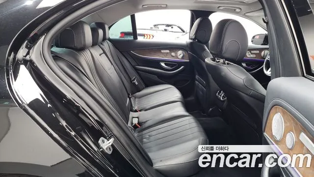Mercedes-Benz E-Класс 2019 thumb 11