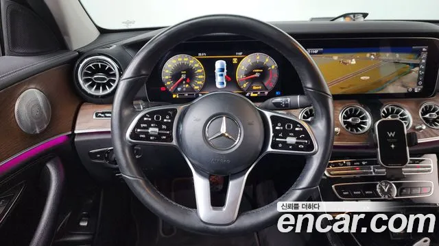 Mercedes-Benz E-Класс 2019 thumb 12