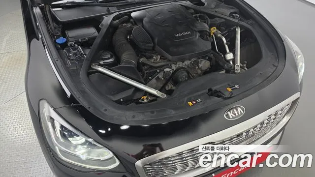 Kia K9 2018 thumb 5