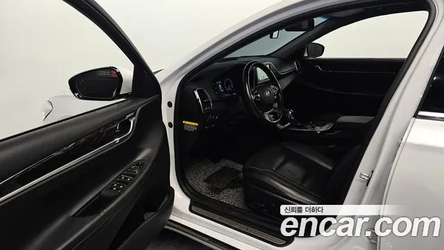 Hyundai Grandeur 2016 thumb 10