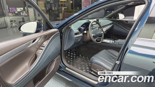 Genesis G80 2021 thumb 10