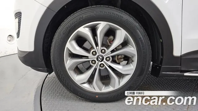 Hyundai Santa Fe 2013 thumb 5