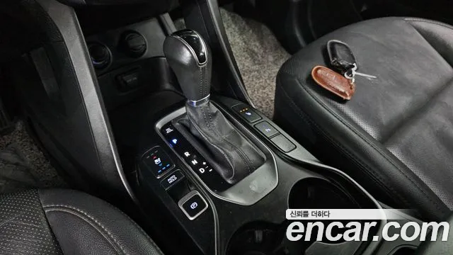 Hyundai Santa Fe 2013 thumb 9