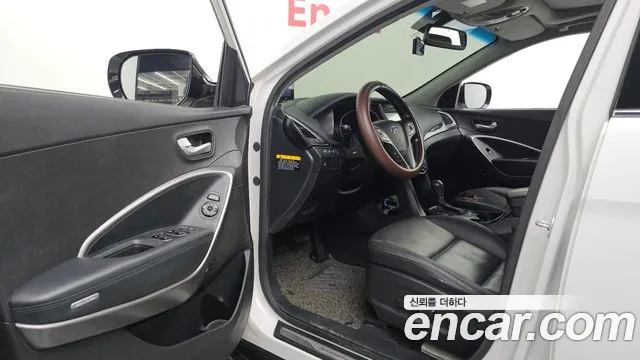 Hyundai Santa Fe 2013 thumb 10