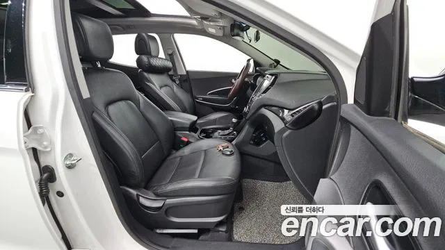Hyundai Santa Fe 2013 thumb 12