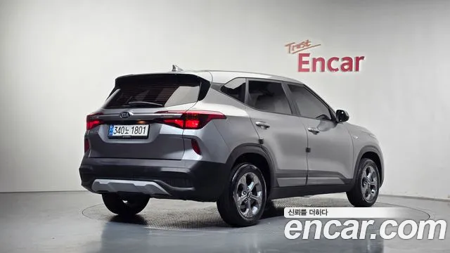 Kia Seltos 2021 thumb 2