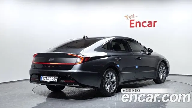Hyundai Sonata 2023 thumb 2