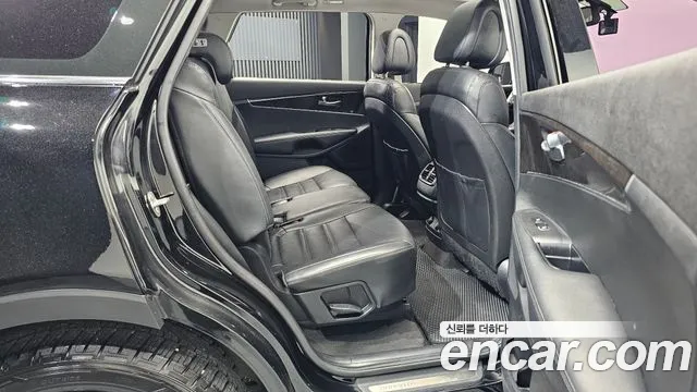 Kia Sorento 2016 thumb 11