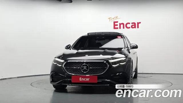 Mercedes-Benz E-Класс 2025 thumb 3