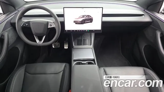 Tesla Model Y 2026 thumb 6