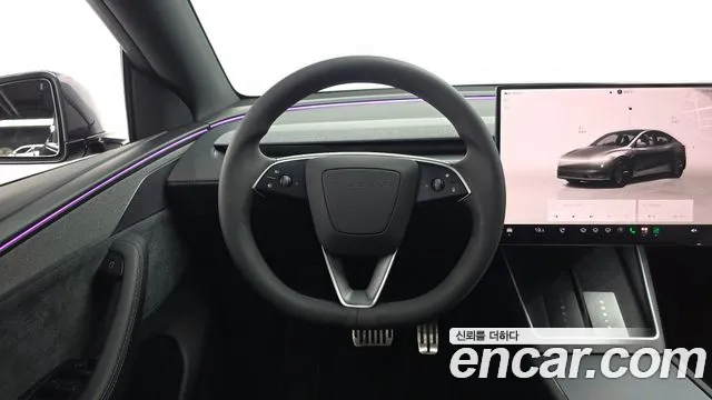 Tesla Model Y 2026 thumb 11