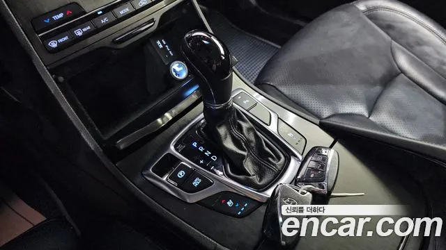 Hyundai Grandeur 2015 thumb 9