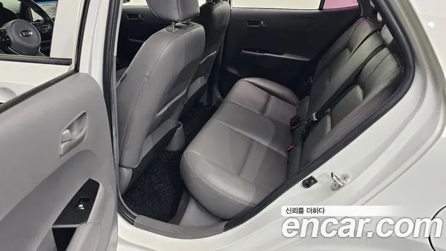 Kia Morning 2019 thumb 11