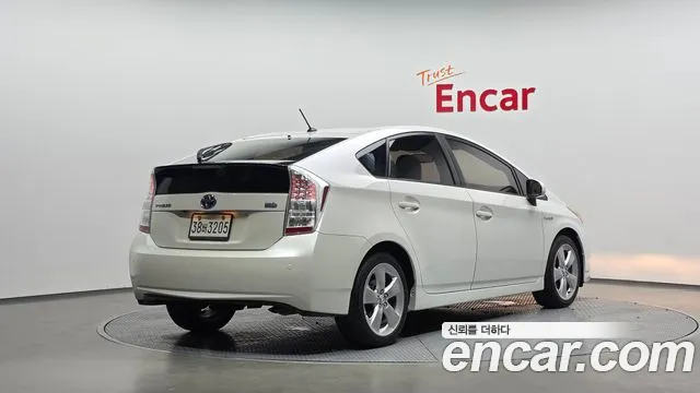Toyota Prius 2009 thumb 2