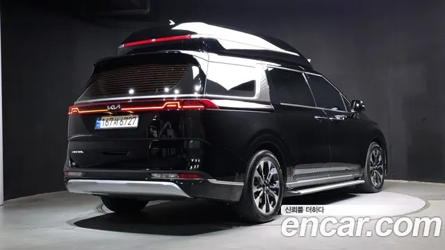 Kia Carnival 2022 thumb 2
