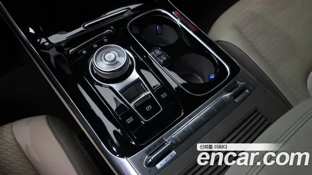 Kia Carnival 2022 thumb 9