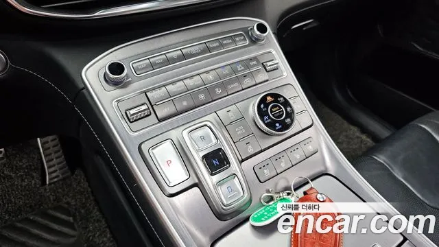 Hyundai Santa Fe 2021 thumb 9