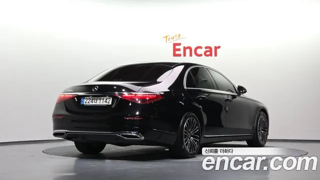 Mercedes-Benz S-Класс 2022 thumb 2