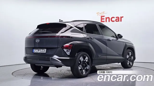 Hyundai Kona 2025 thumb 2