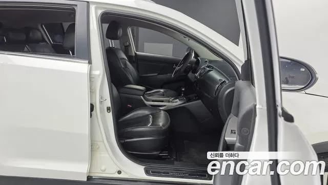 Kia Sportage 2015 thumb 11