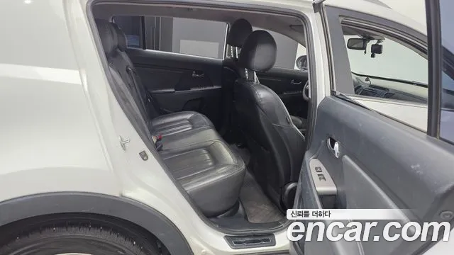 Kia Sportage 2015 thumb 12