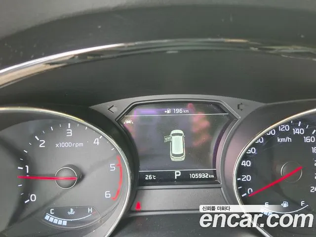 Kia Carnival 2018 thumb 8