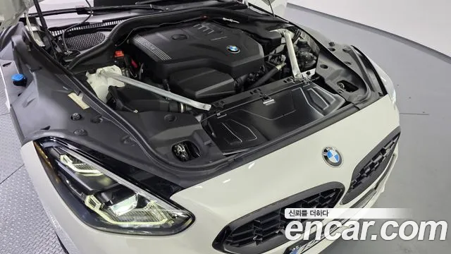 BMW Z4 2023 thumb 6