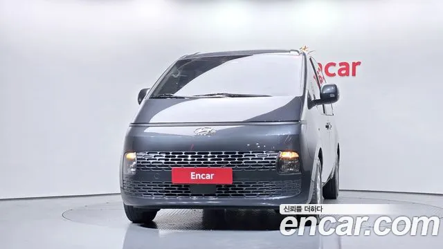 Hyundai Staria 2022 thumb 3