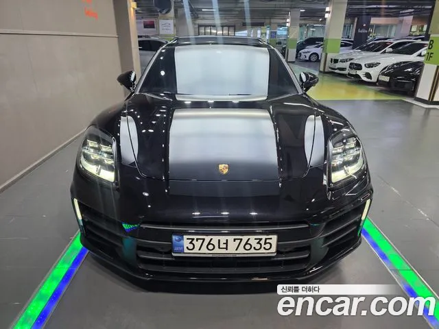 Porsche Panamera 2024 thumb 3