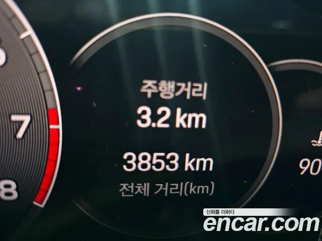 Porsche Panamera 2024 thumb 8