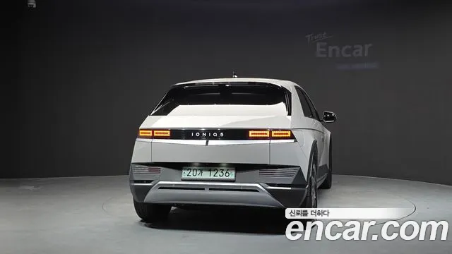 Hyundai IONIQ 5 2021 thumb 4
