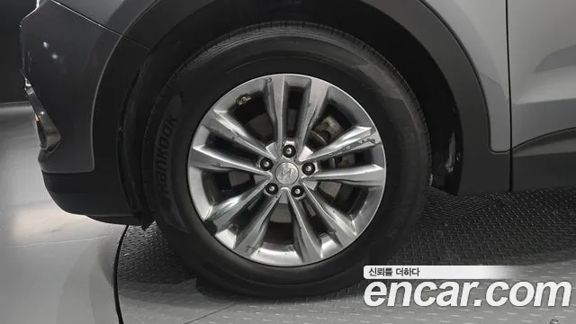 Hyundai Santa Fe 2015 thumb 5