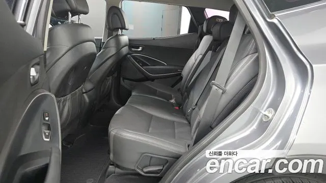 Hyundai Santa Fe 2015 thumb 12