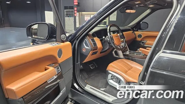 Land Rover Range Rover 2017 thumb 10