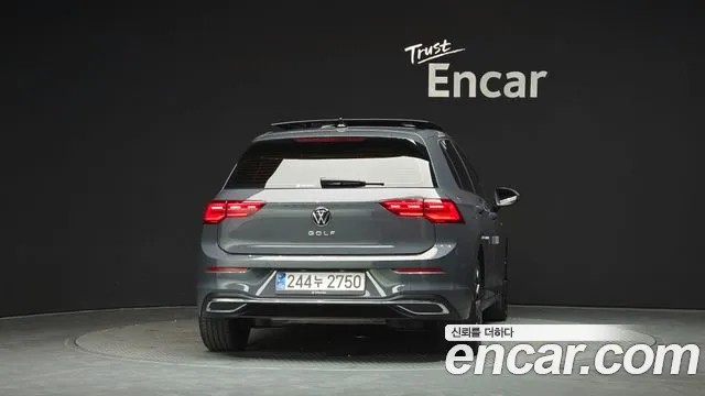 Volkswagen Golf Sportsvan 2024 thumb 4