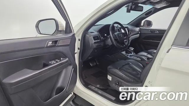 KG_Mobility_Ssangyong Rexton 2022 thumb 10