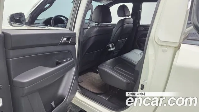 KG_Mobility_Ssangyong Rexton 2022 thumb 12