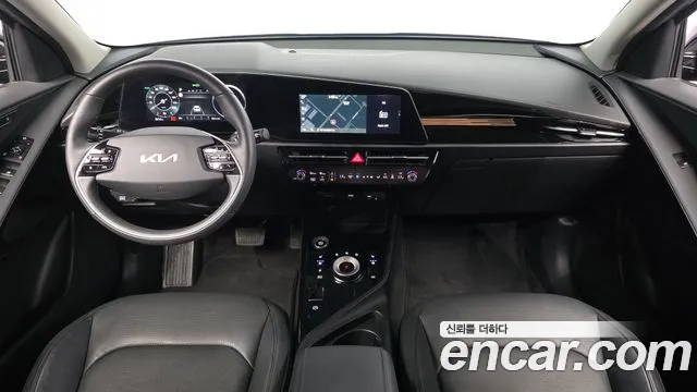 Kia Niro 2023 thumb 6