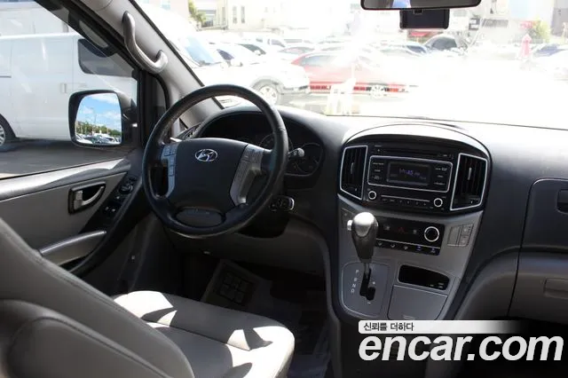 Hyundai Starex 2017 thumb 7